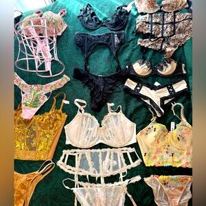 Brand new Victoria’s Secret lingerie
